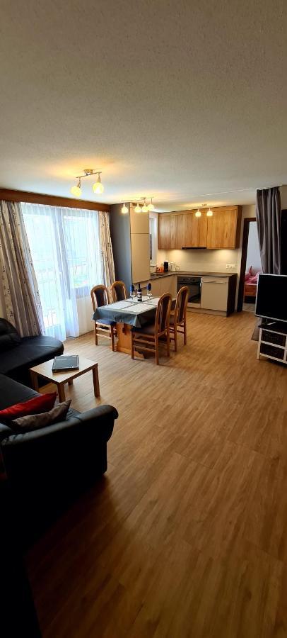Apartmenthaus Sunshine Saas-Grund Esterno foto