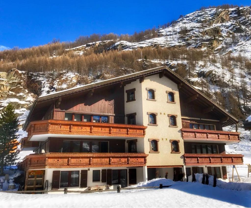 Apartmenthaus Sunshine Saas-Grund Esterno foto