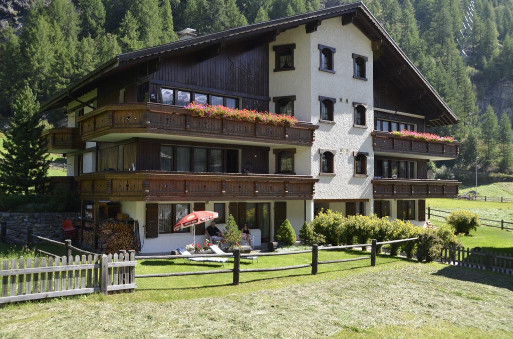 Apartmenthaus Sunshine Saas-Grund Esterno foto